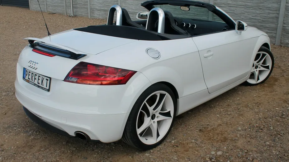 AUDI TT Roadster -