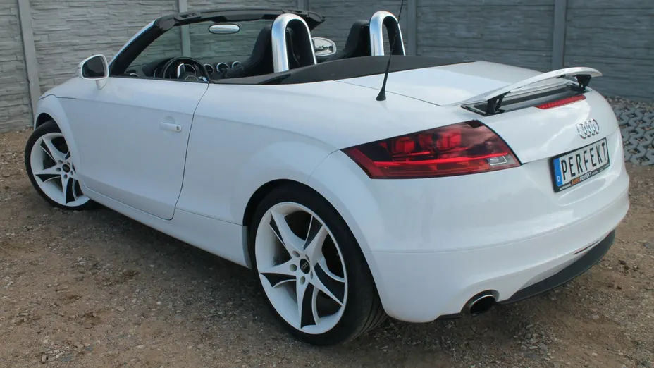 AUDI TT Roadster -
