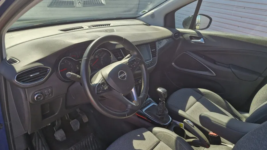 OPEL Crossland -