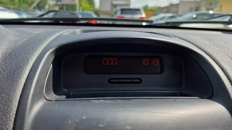 RENAULT Clio -