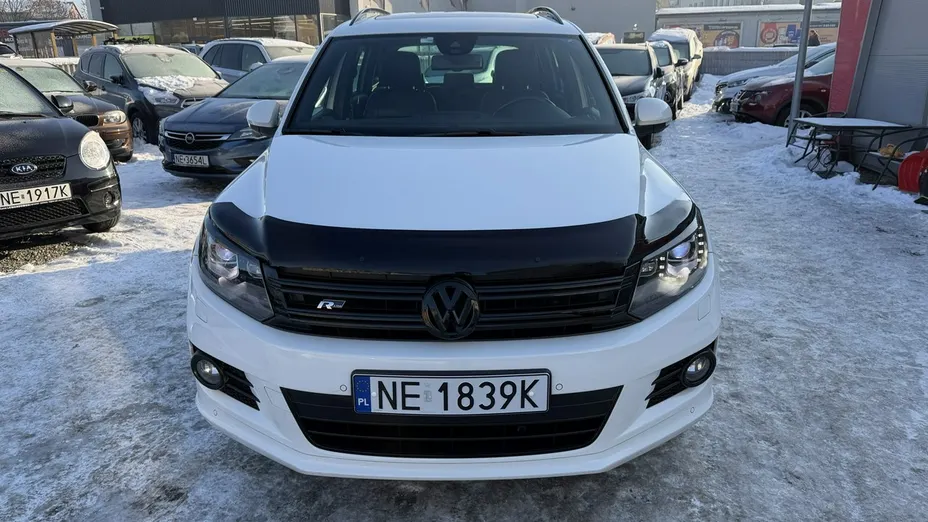 VOLKSWAGEN Tiguan -