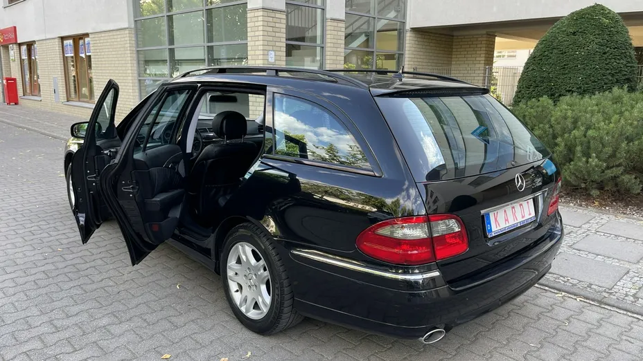 MERCEDES-BENZ E Klasa -
