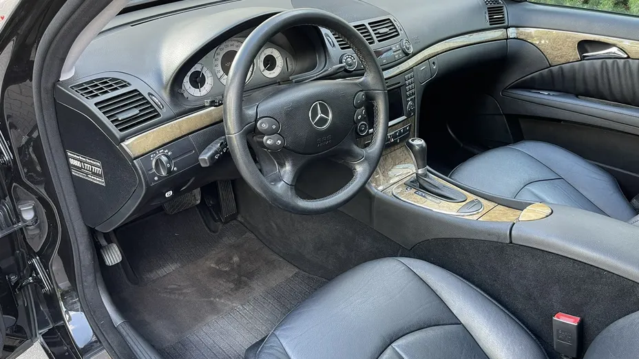 MERCEDES-BENZ E Klasa -