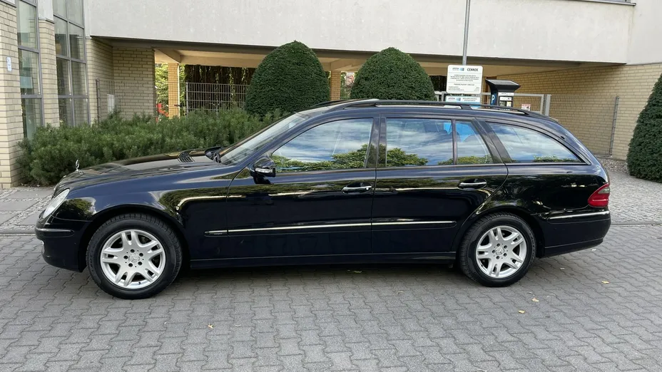 MERCEDES-BENZ E Klasa -