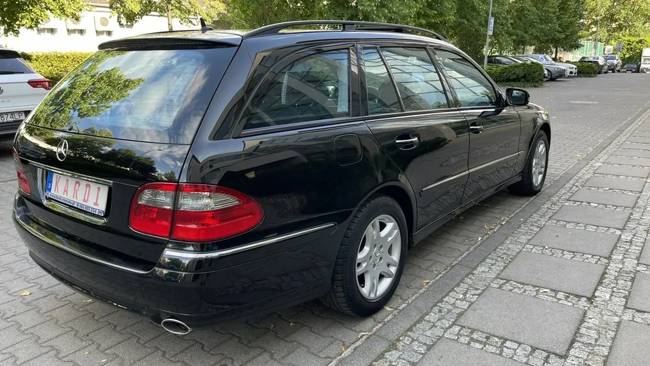 MERCEDES-BENZ E Klasa -