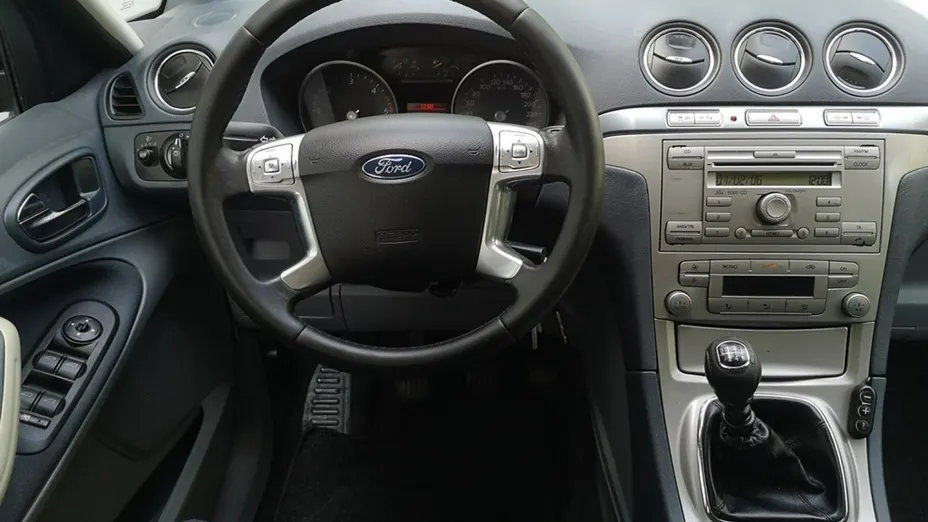 FORD S-MAX -