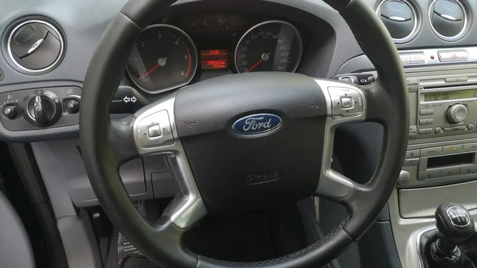 FORD S-MAX -