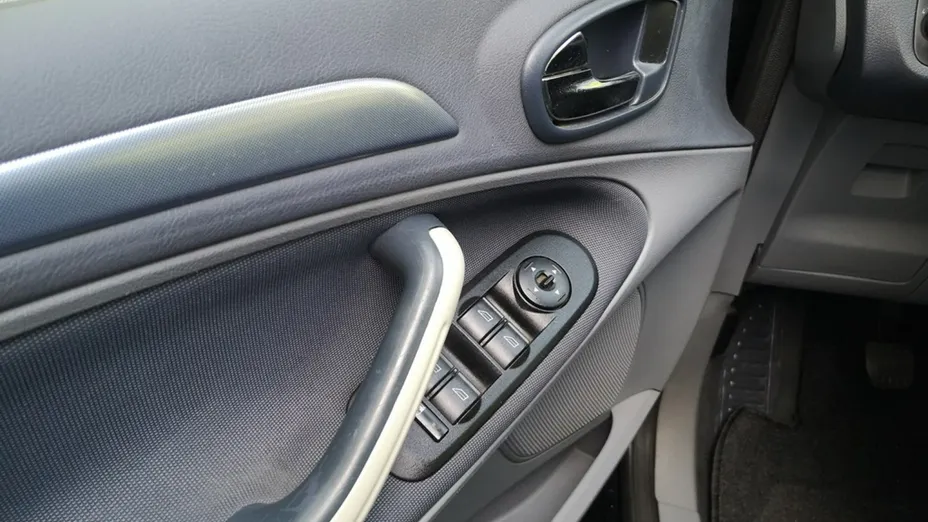 FORD S-MAX -