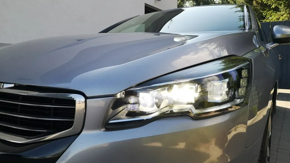 PEUGEOT 508 -