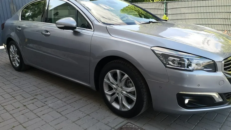 PEUGEOT 508 -