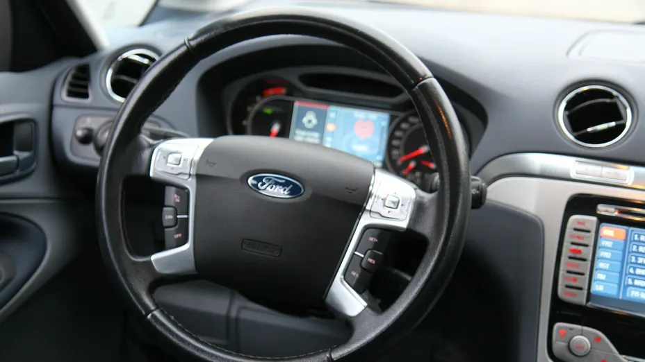 FORD S-MAX -