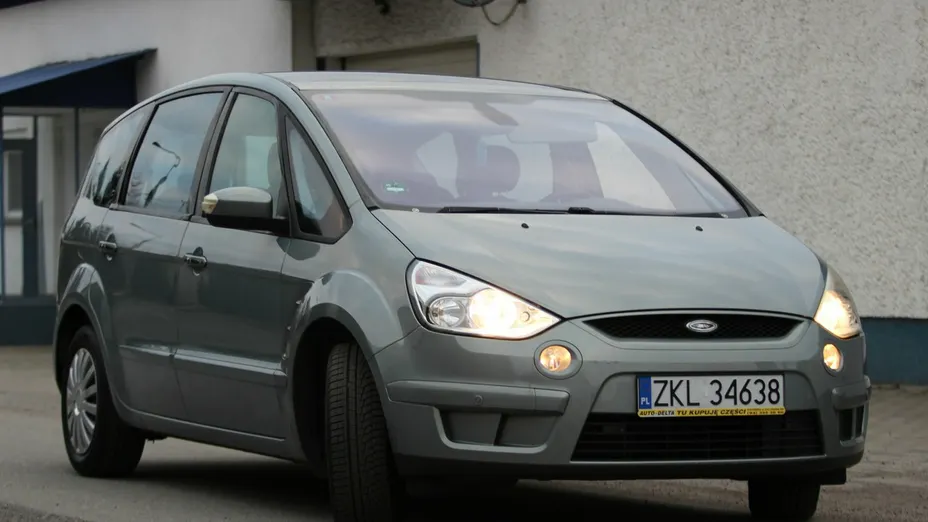 FORD S-MAX -