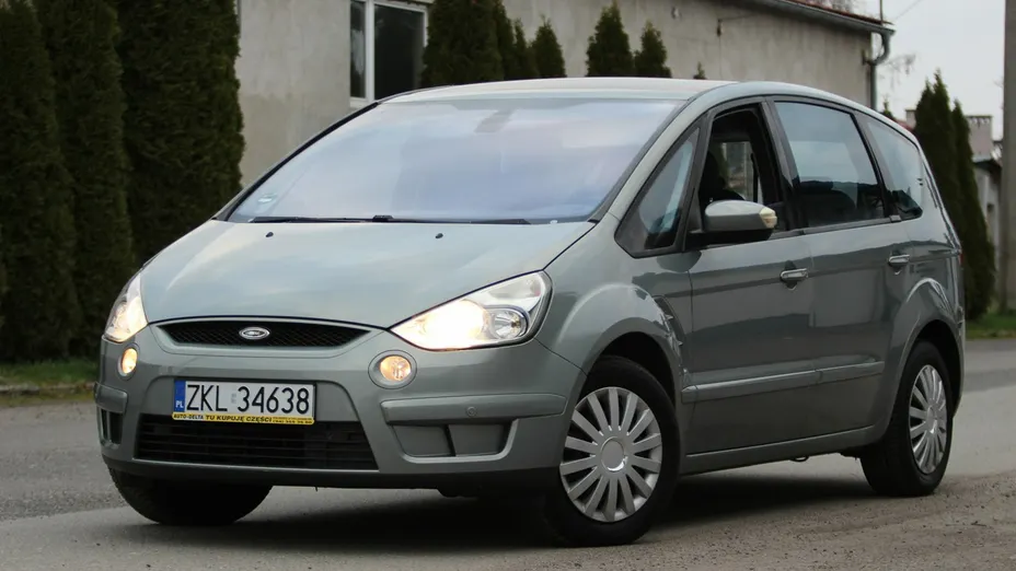 FORD S-MAX -