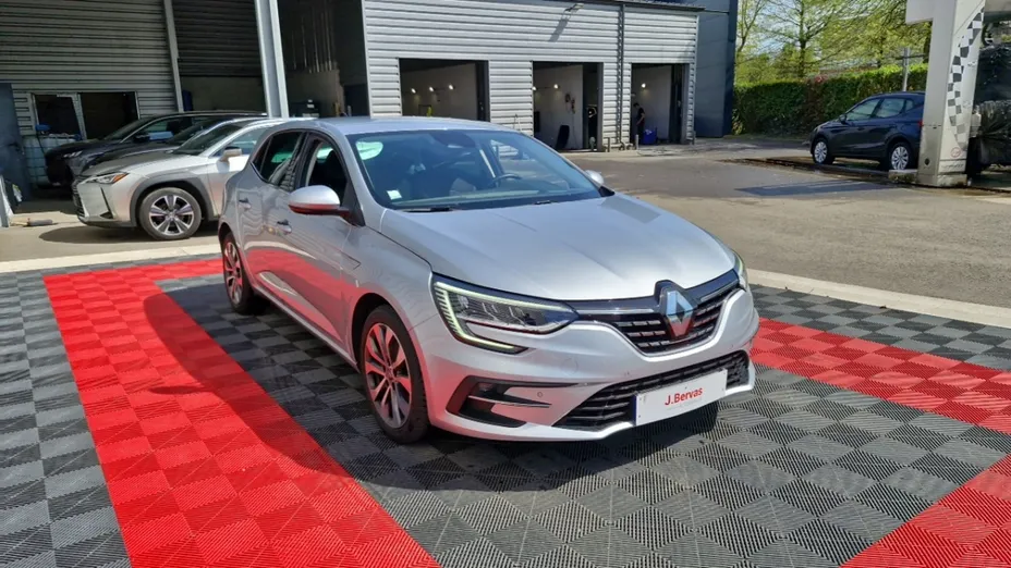 RENAULT Megane -