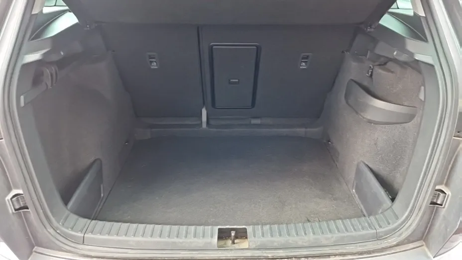 SKODA Karoq -