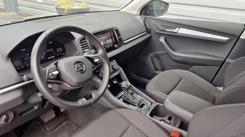 SKODA Karoq -