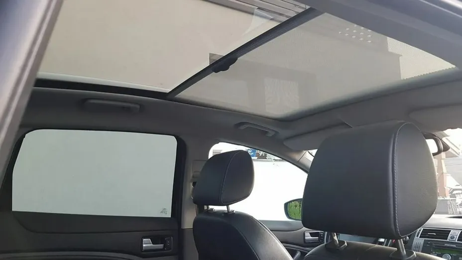 FORD Kuga -