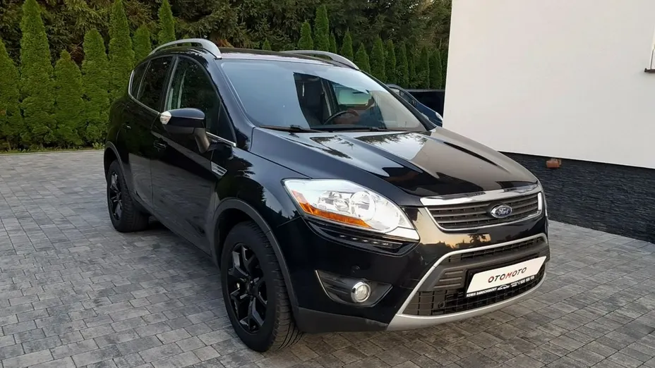 FORD Kuga -