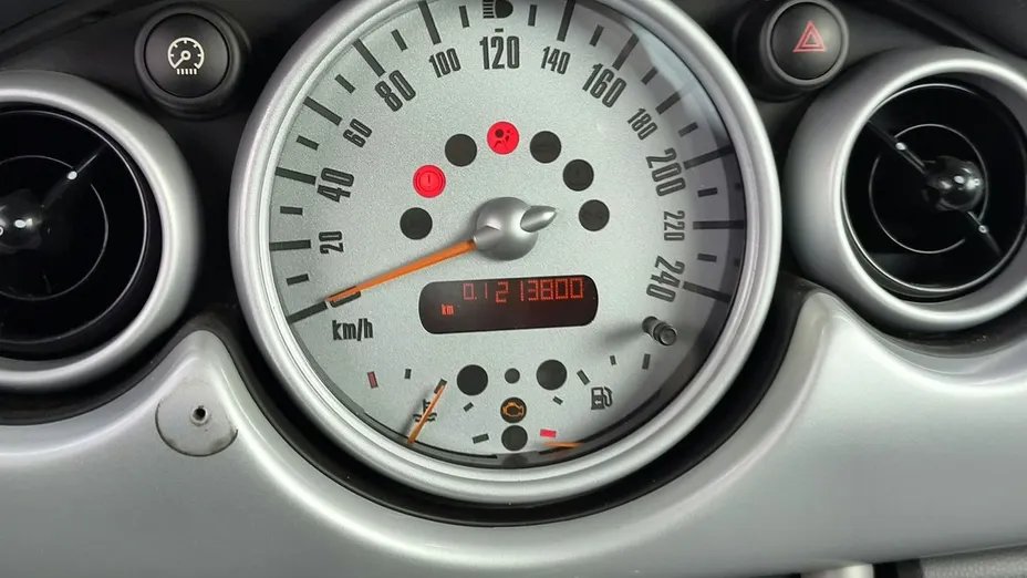 MINI Cooper -