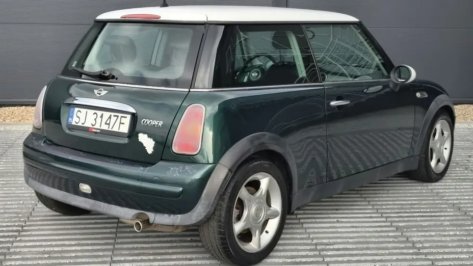 MINI Cooper -