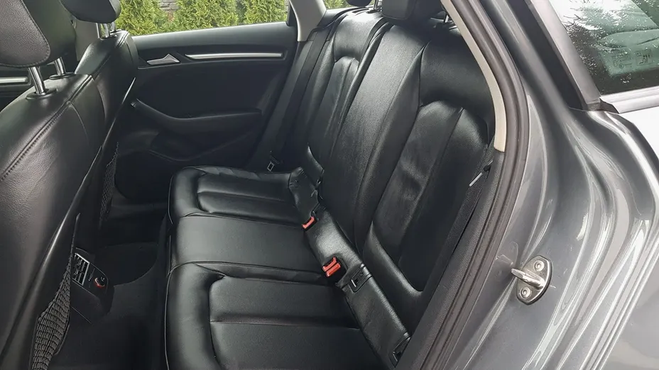 AUDI A3 Sportback -