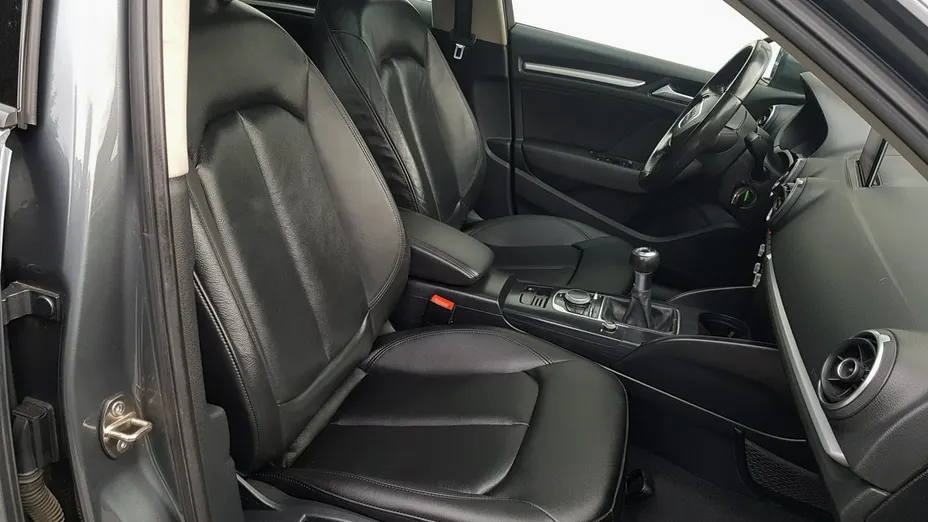 AUDI A3 Sportback -