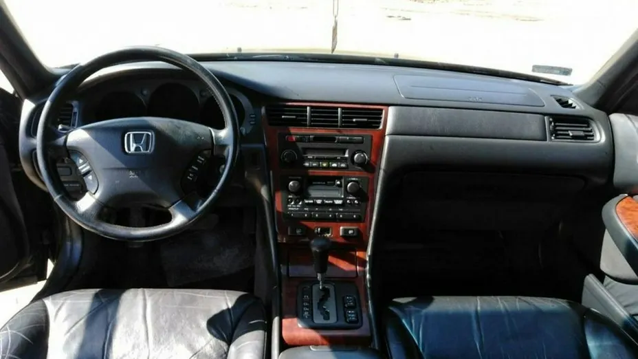 HONDA Legend -