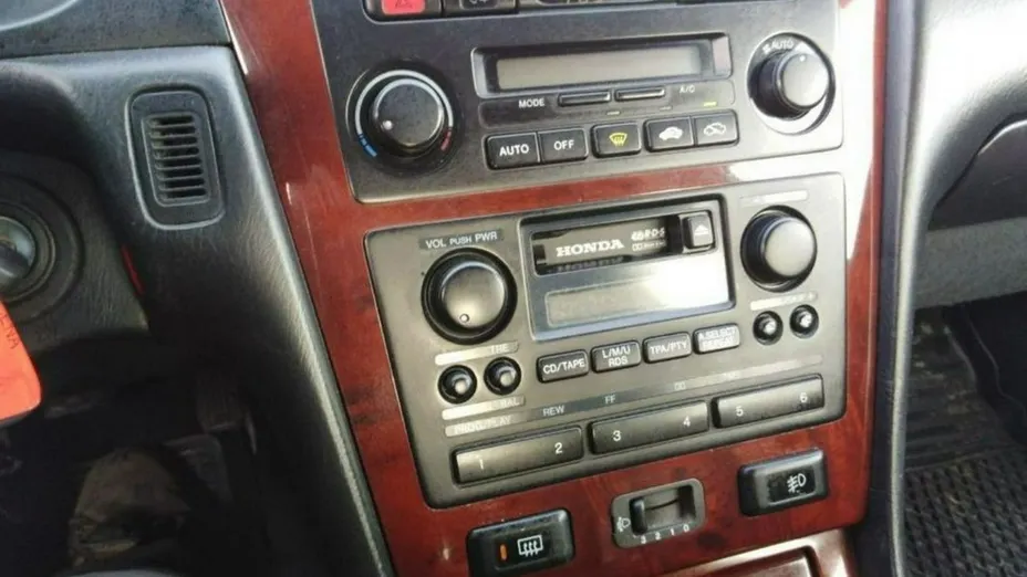 HONDA Legend -