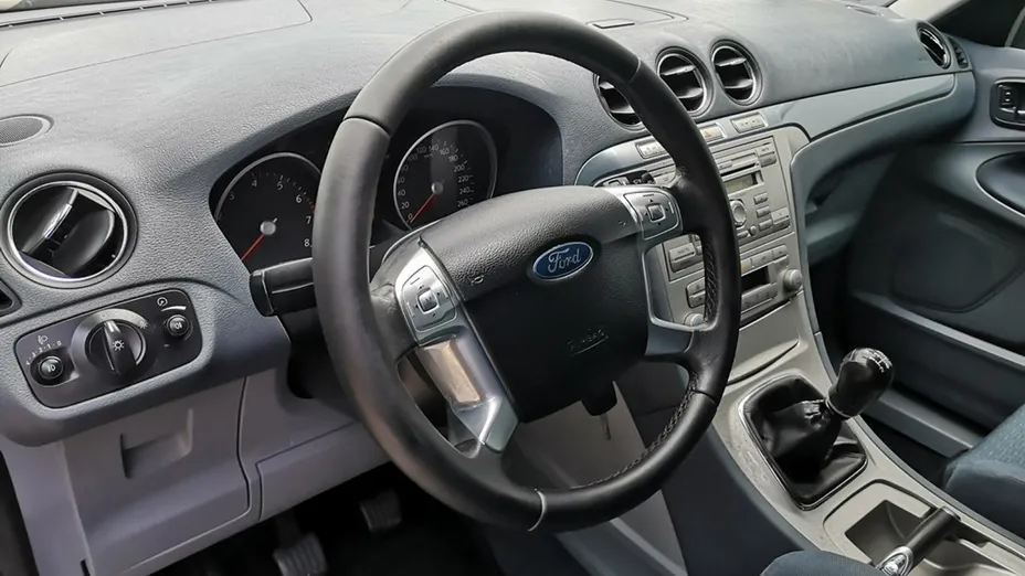 FORD S-MAX -