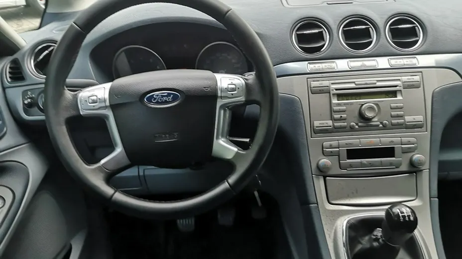 FORD S-MAX -