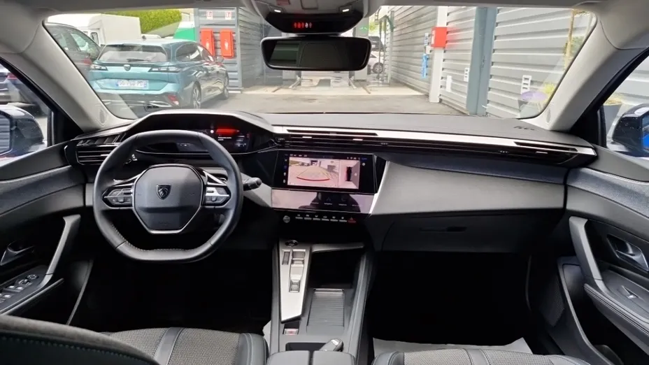 PEUGEOT 308 -