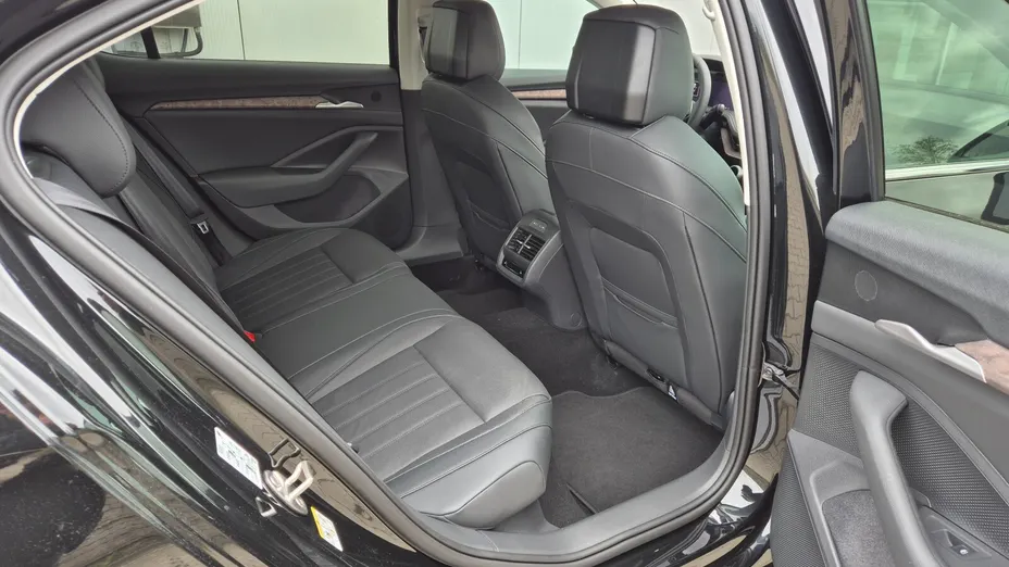 SKODA Superb Superb 2.0 TDI SCR 4x4 L&K DSG Nowy