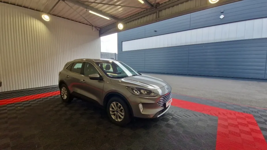 FORD Kuga -