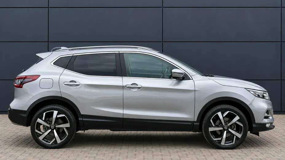 NISSAN Qashqai -