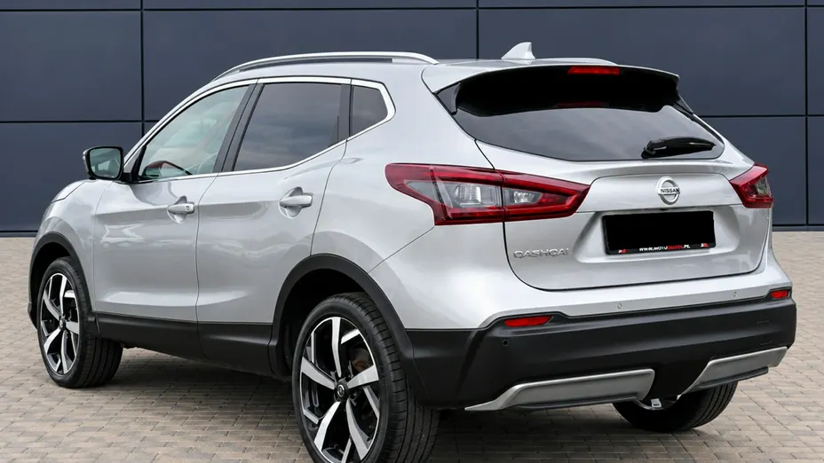 NISSAN Qashqai -