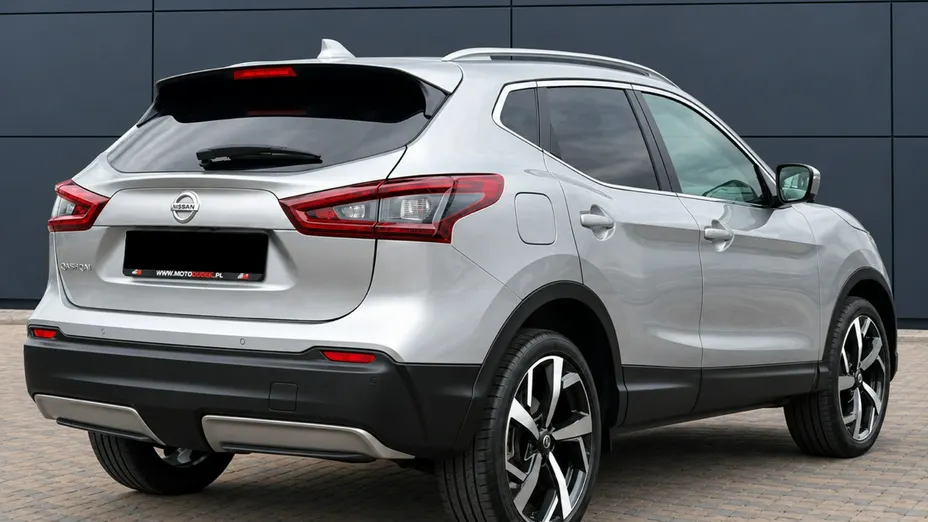 NISSAN Qashqai -