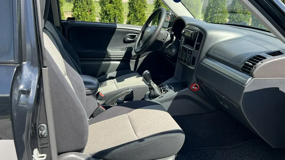SUZUKI Grand Vitara -