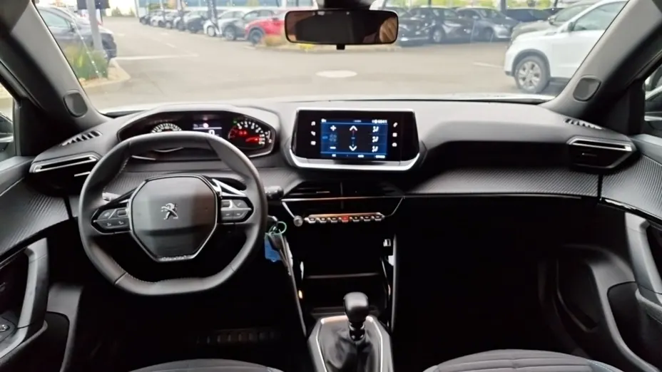 PEUGEOT 2008 -