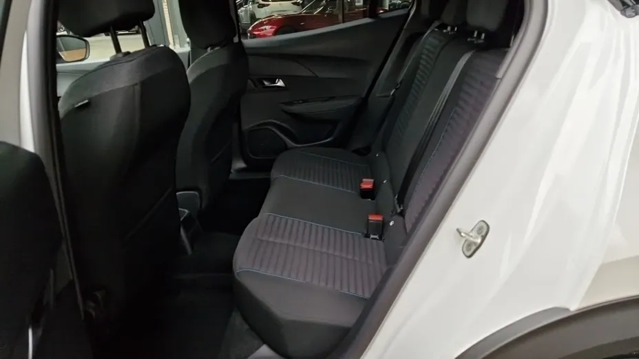 PEUGEOT 2008 -