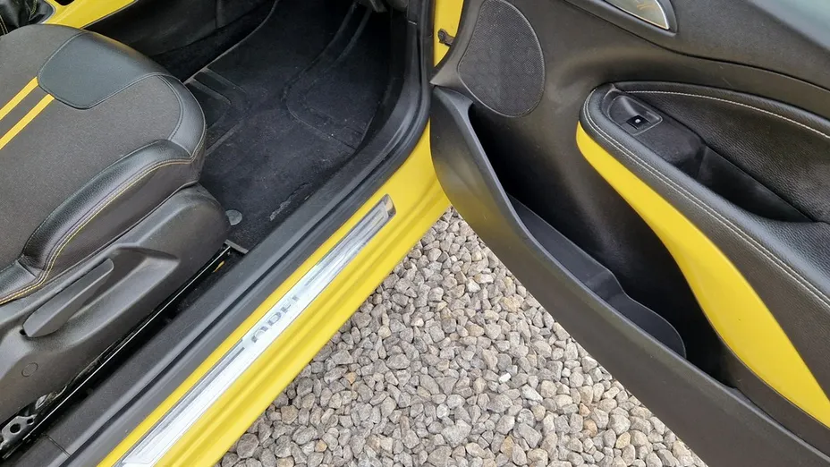 OPEL Adam -