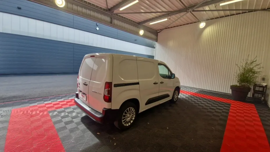 TOYOTA Proace -