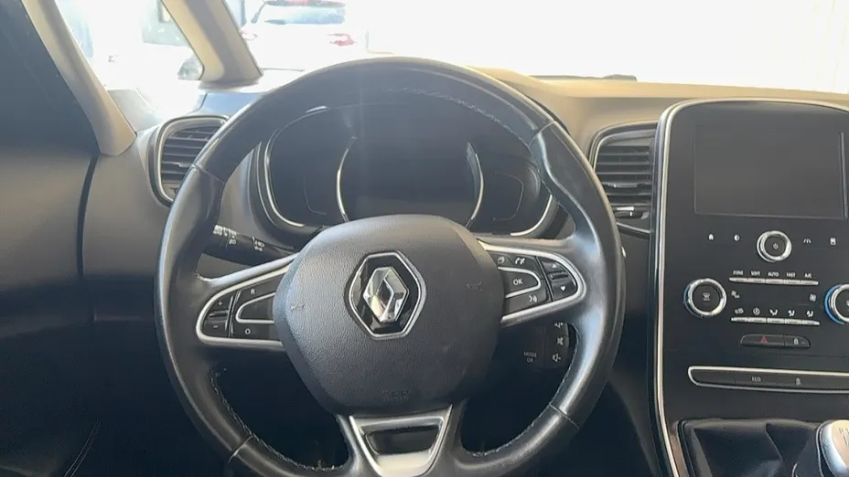 RENAULT Scenic -