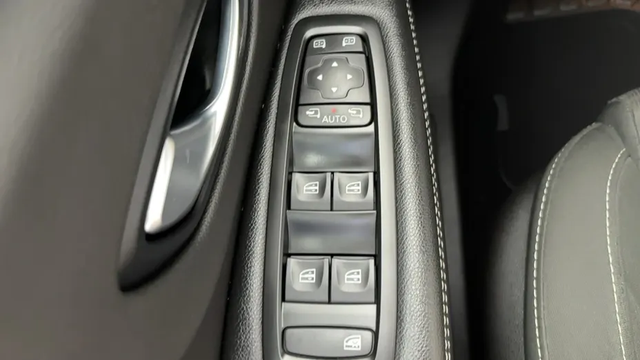 RENAULT Scenic -