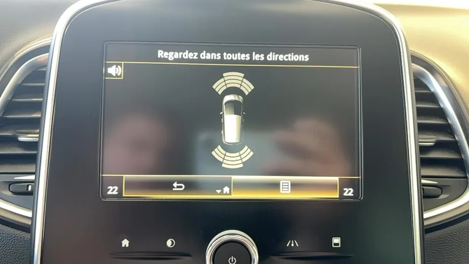 RENAULT Scenic -