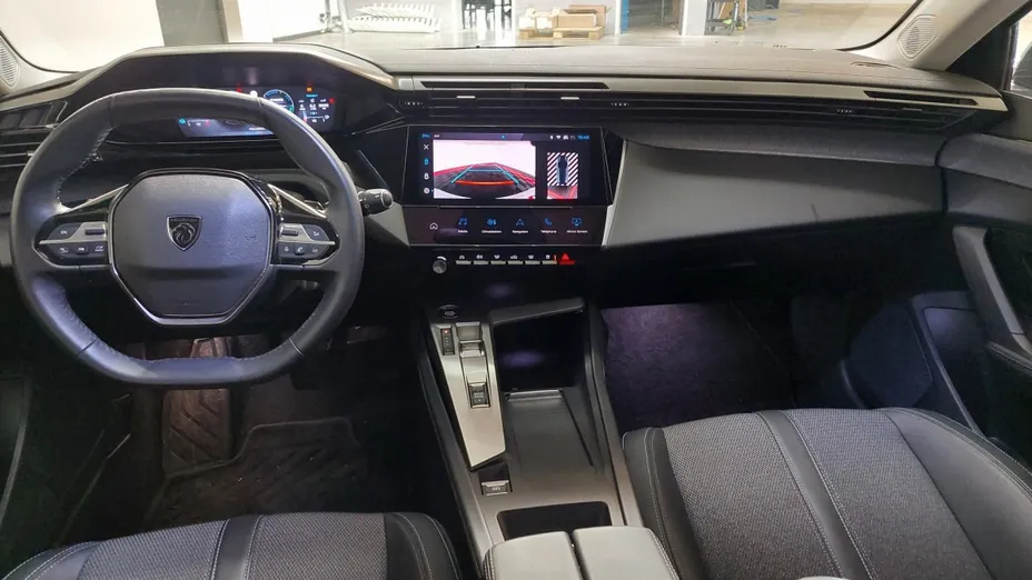 PEUGEOT 308 -