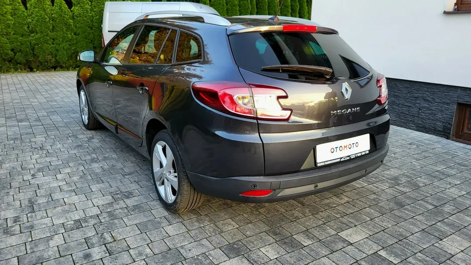 RENAULT Megane -
