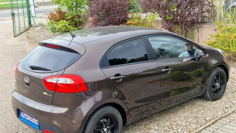 KIA Rio -
