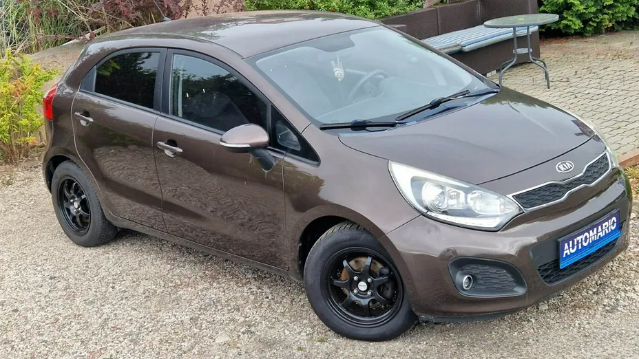 KIA Rio -