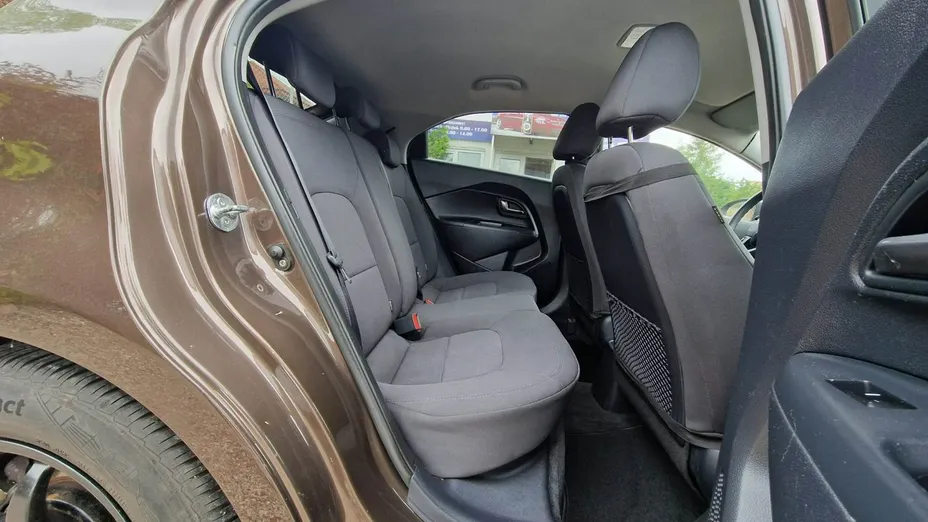 KIA Rio -