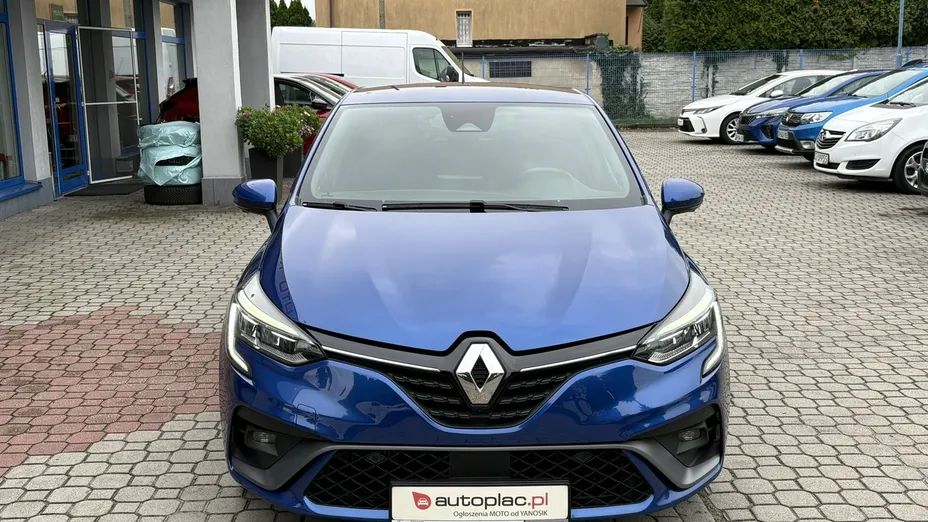 RENAULT Clio -